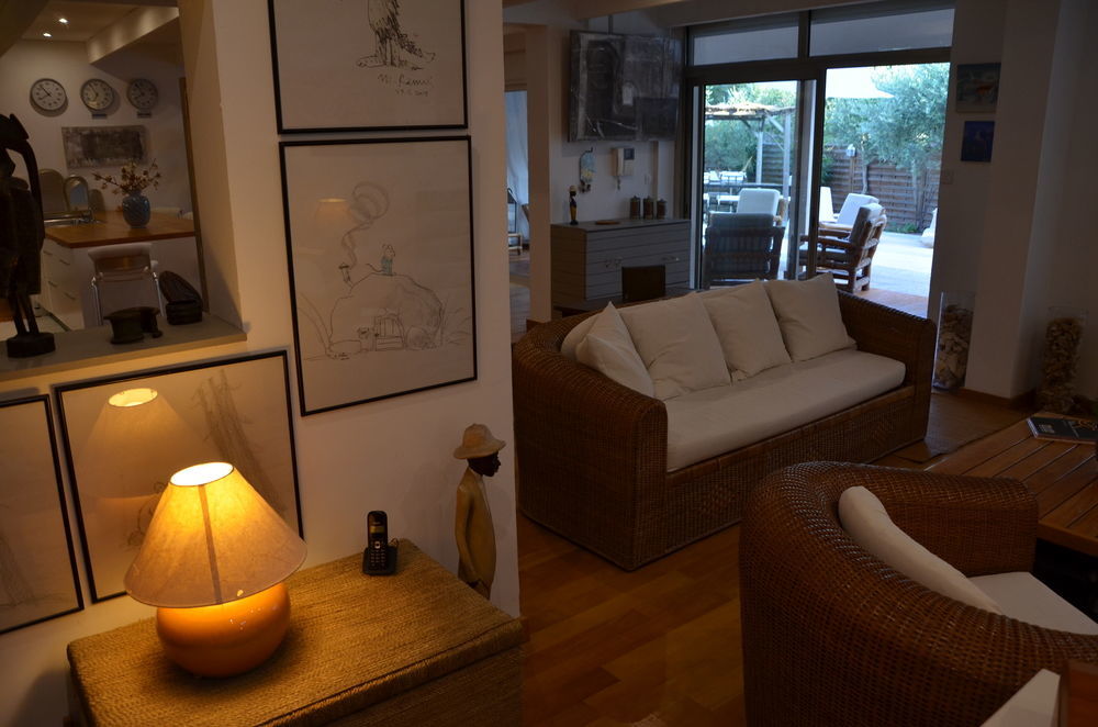 Les Chambres D'Hotes Du Grand Mornas Carry-le-Rouet Εξωτερικό φωτογραφία